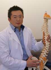 Dr.Kazuomi Arai,D.C.